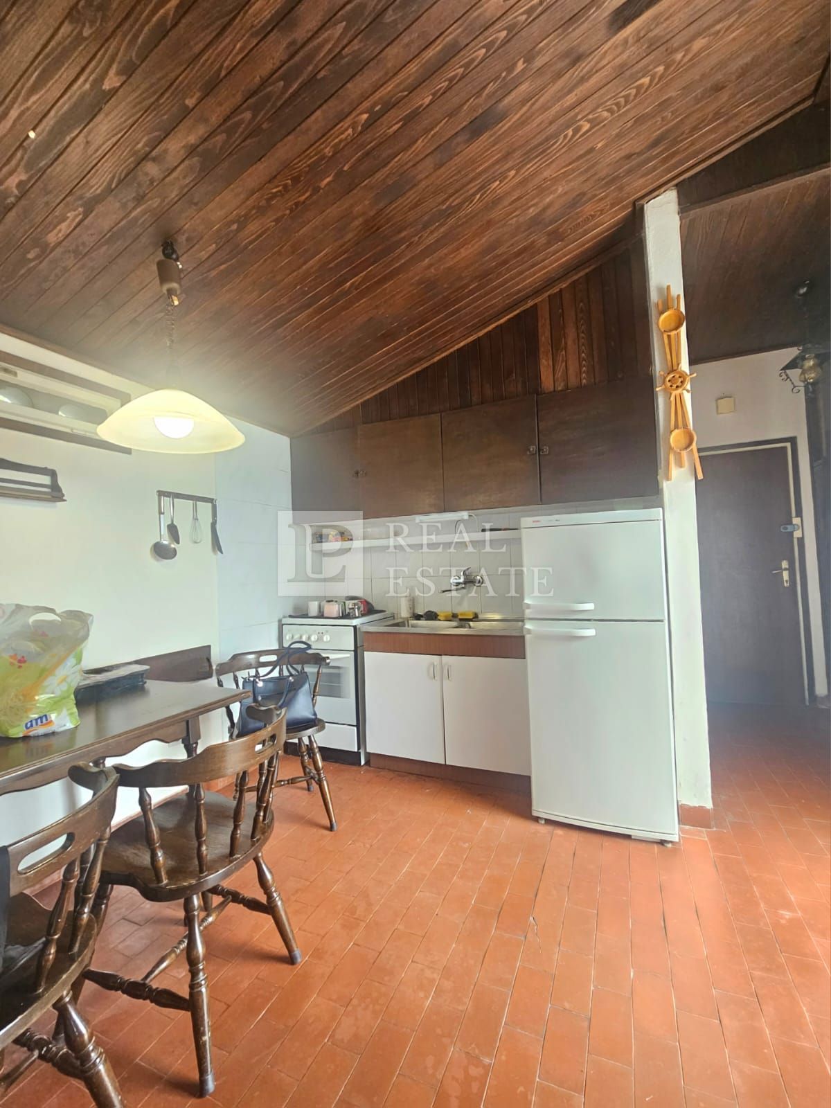 KRALJEVICA - casa con due appartamenti in seconda fila al mare