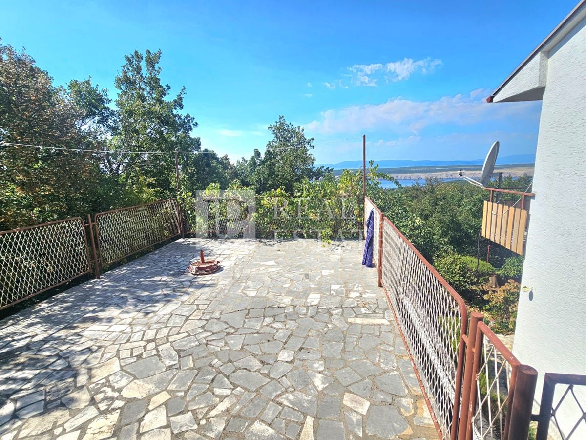 JADRANOVO - casa indipendente con due appartamenti e un ampio giardino