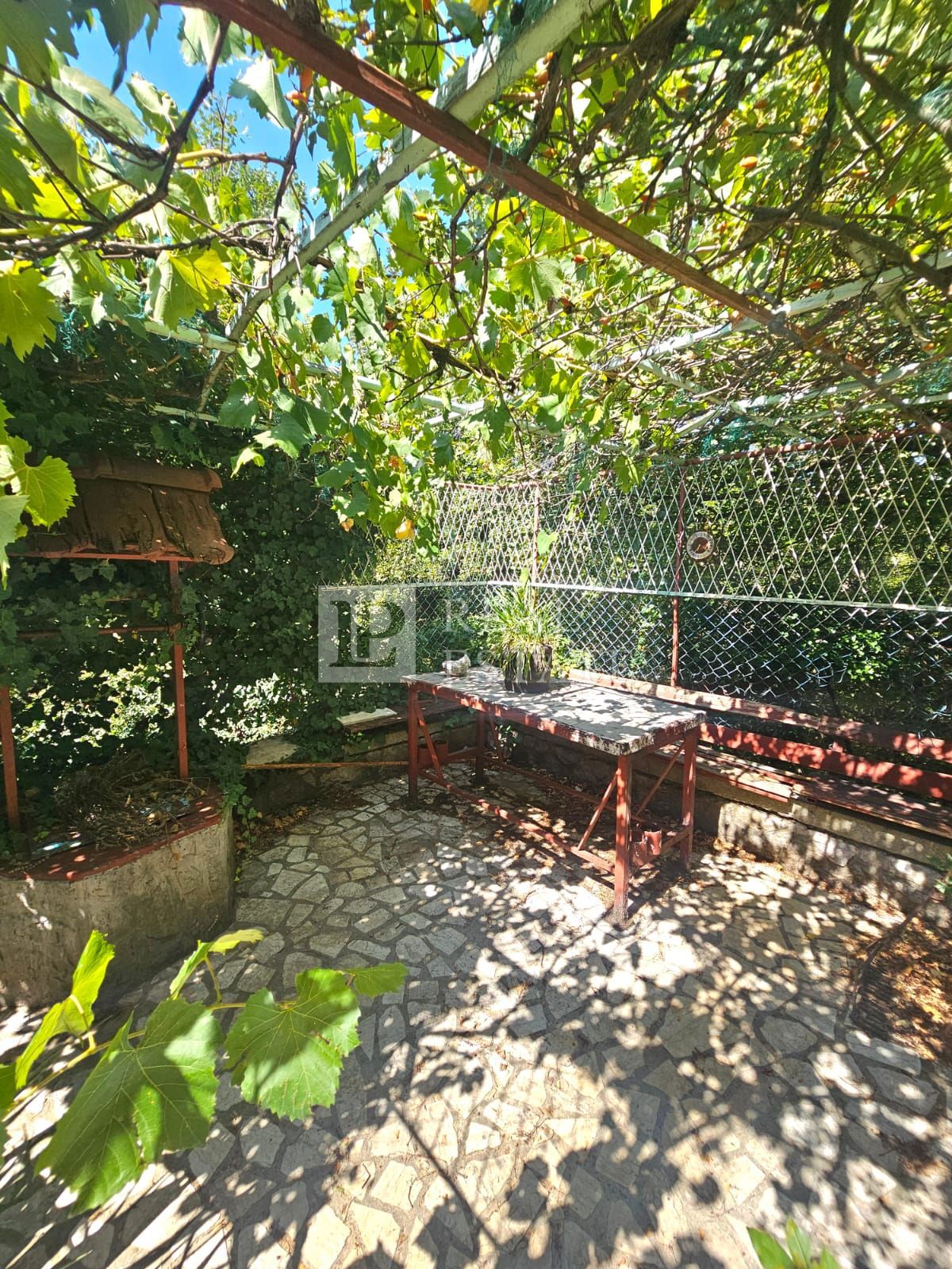JADRANOVO - casa indipendente con due appartamenti e un ampio giardino