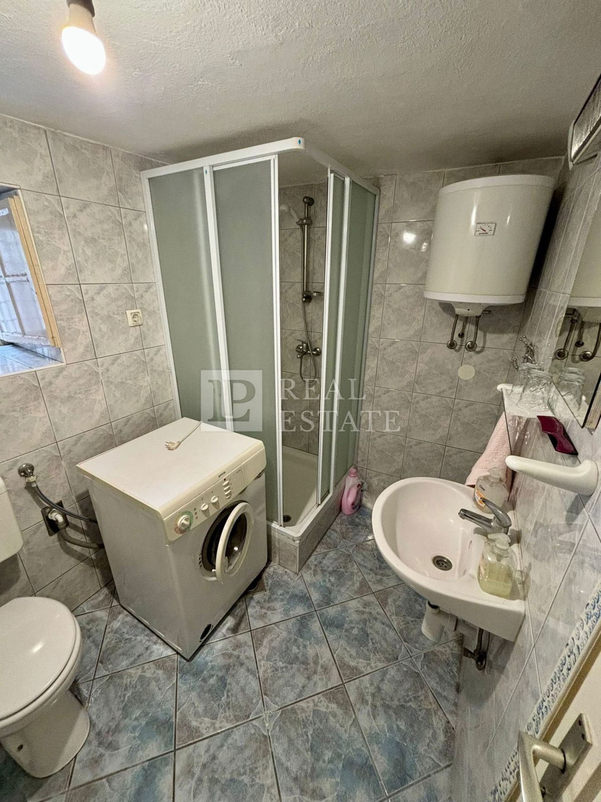 NOVI VINODOLSKI - casa in pietra con un'ampia terrazza vicino al mare e al centro