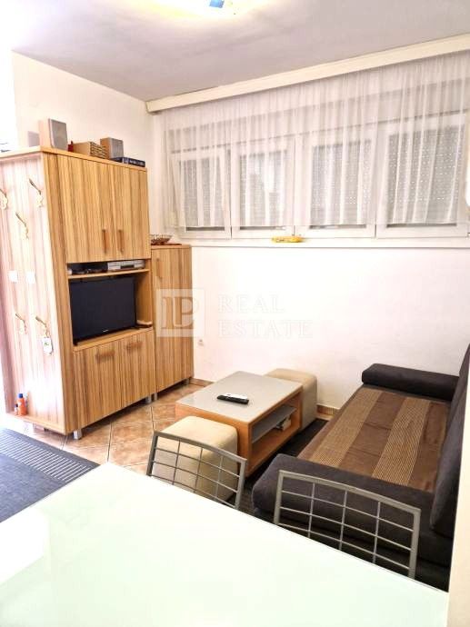 CRIKVENICA - appartamento 1 camera da letto + soggiorno, 150m dal mare