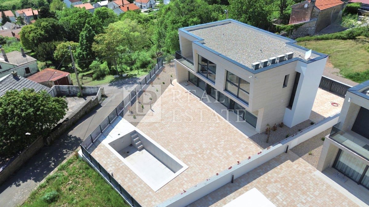 BRIBIR - villa di lusso con piscina