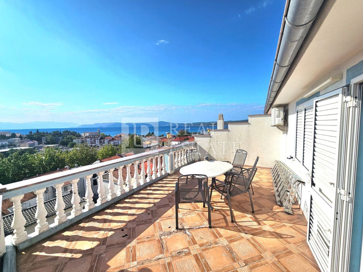 CRIKVENICA - condominio con vista mare aperta