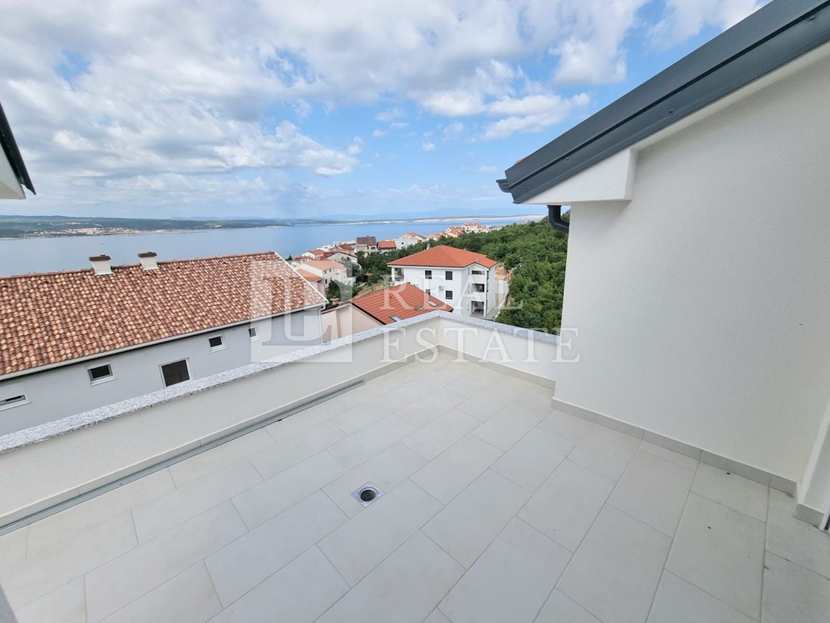 CRIKVENICA - appartamento in edificio nuovo con vista mare