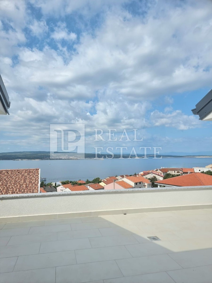 CRIKVENICA - appartamento in edificio nuovo con vista mare