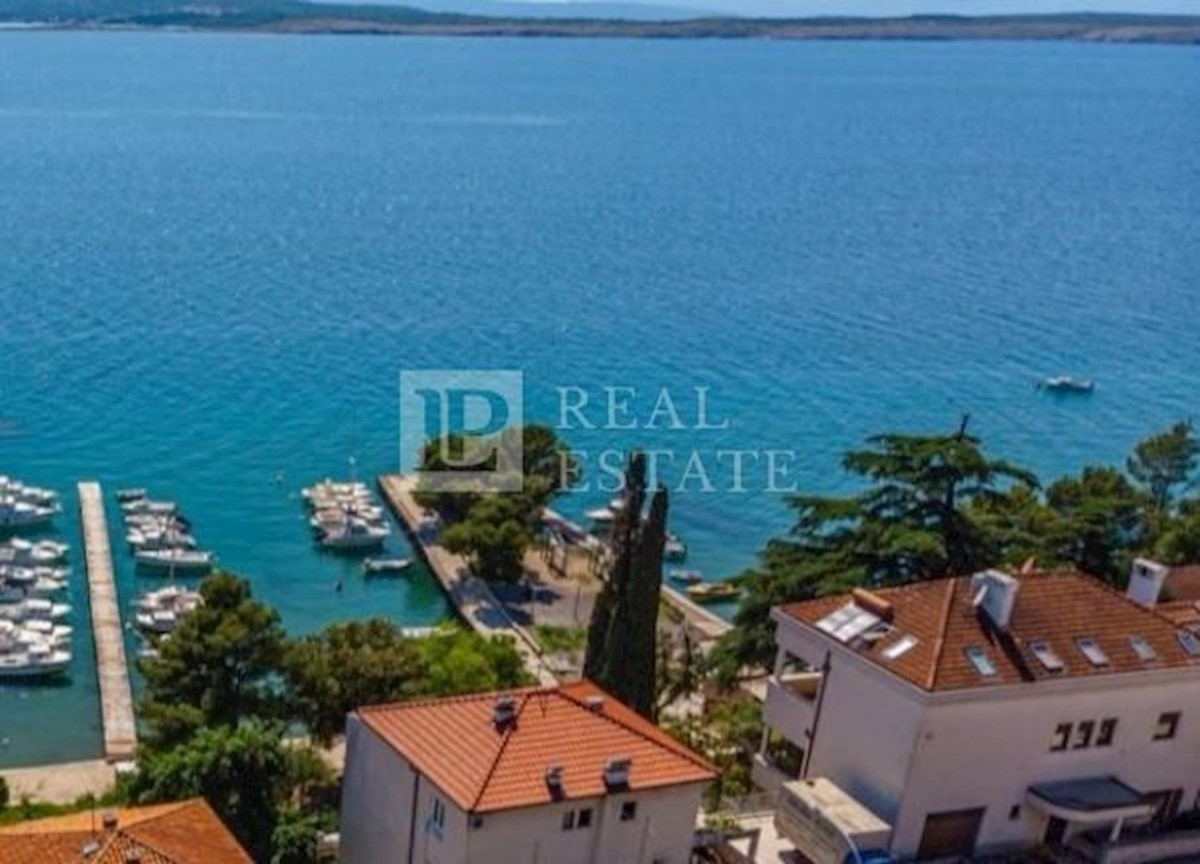 CRIKVENICA - casa con uffici vicino al mare