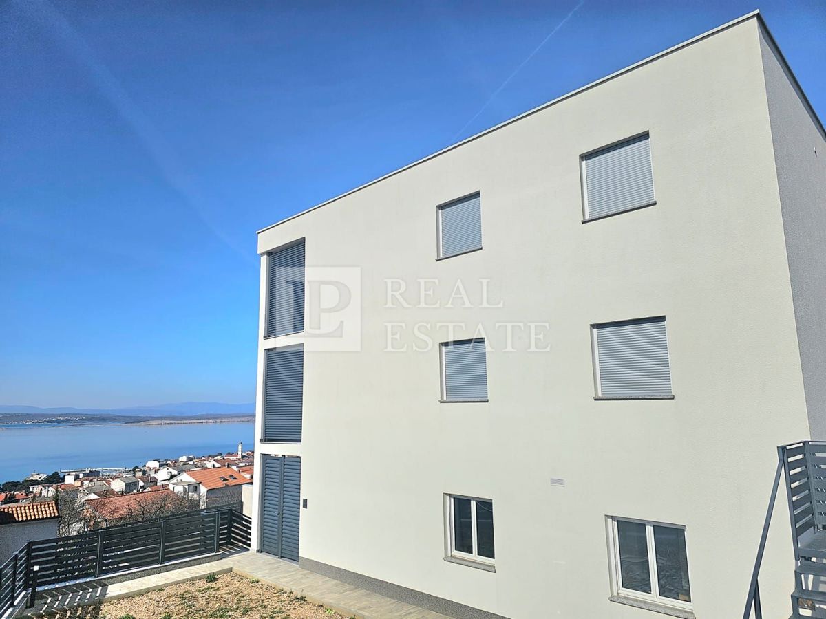 CRIKVENICA - bellissimo appartamento al primo piano di un nuovo edificio
