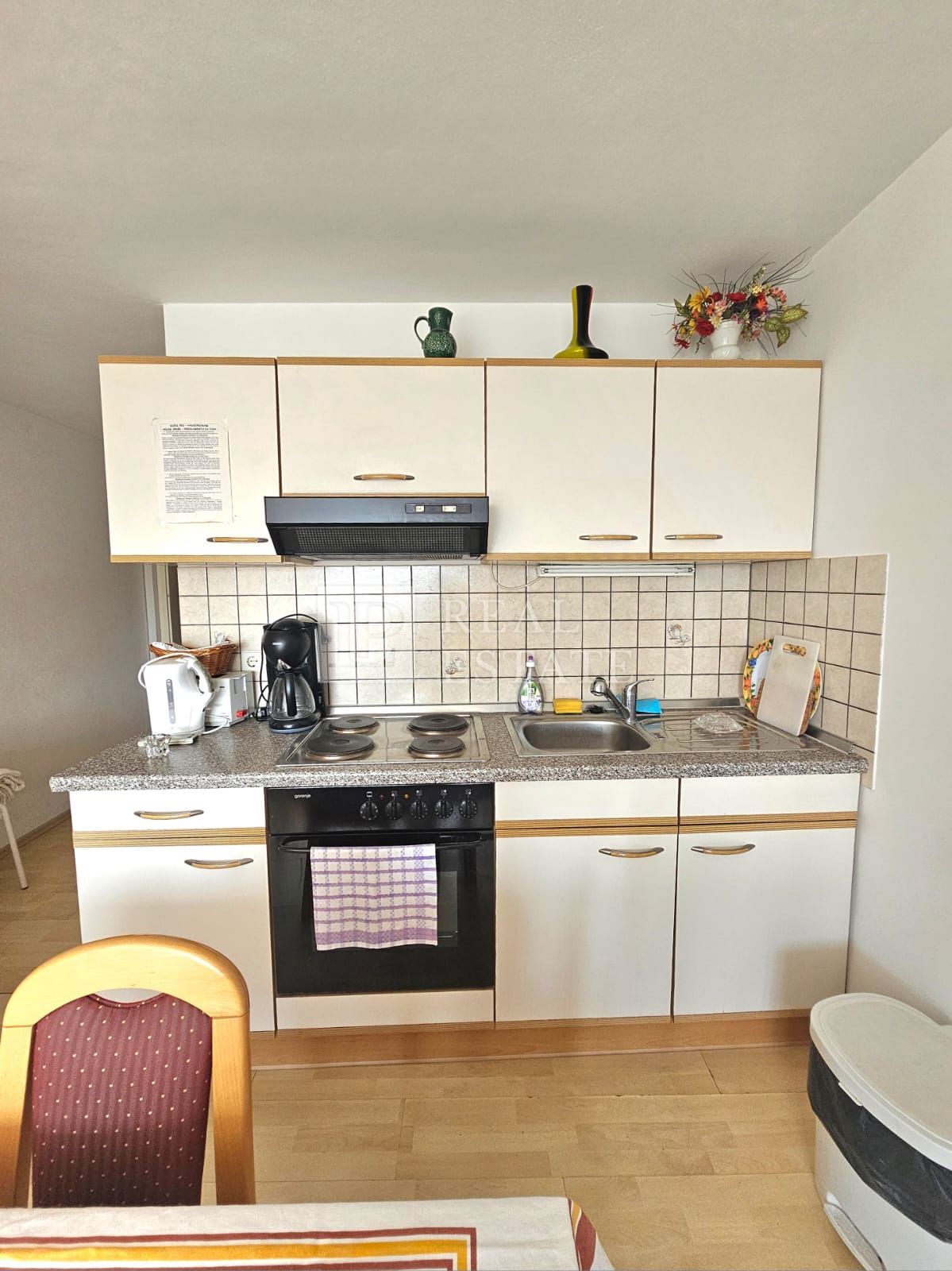 CRIKVENICA - edificio residenziale con 8 appartamenti