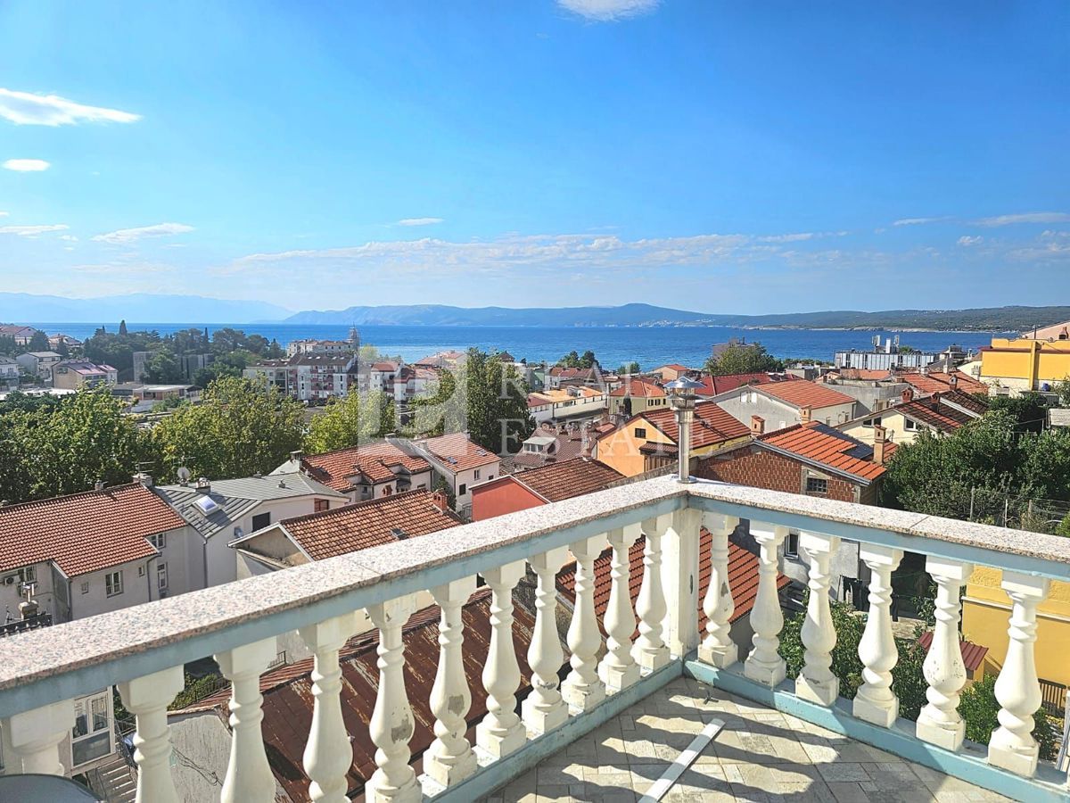 CRIKVENICA - edificio residenziale con 8 appartamenti