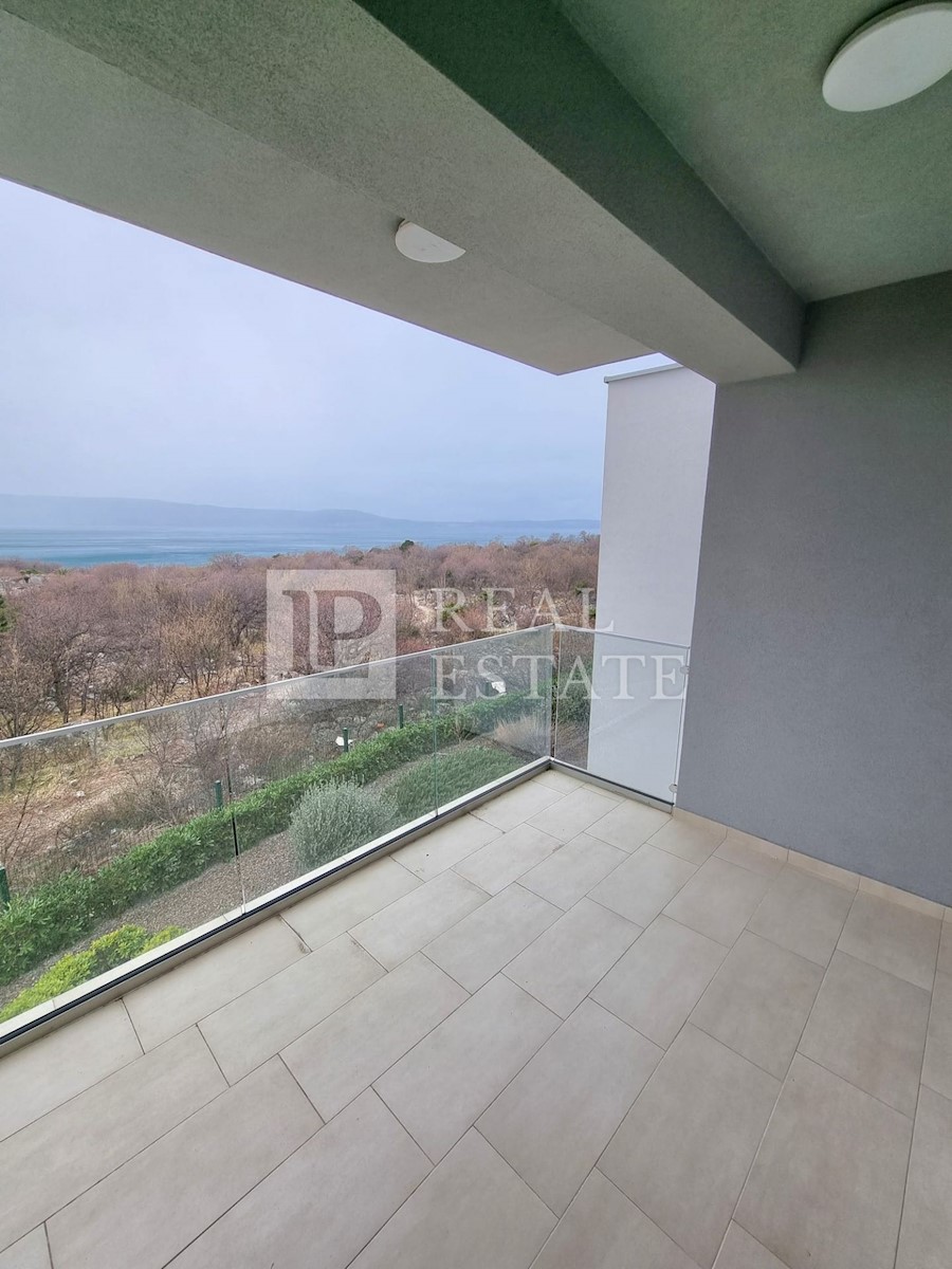 SMOKVICA KRMPOTSKA - appartamento in edificio nuovo con vista mare