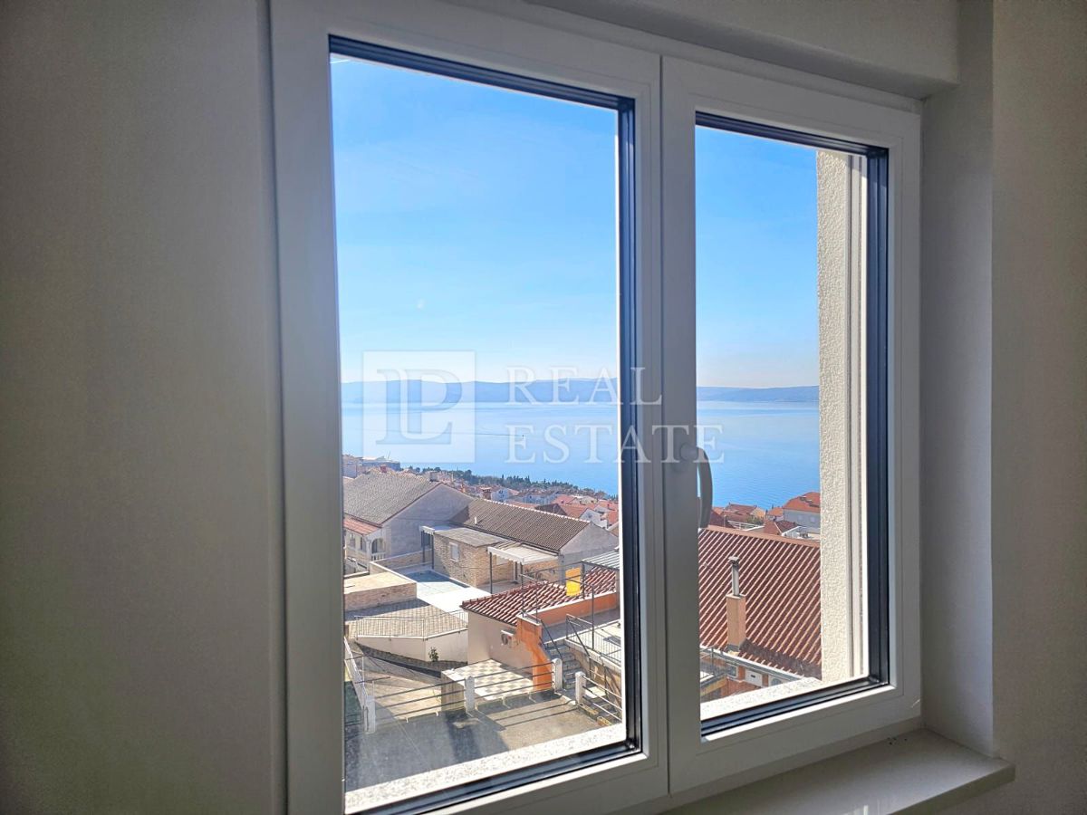 CRIKVENICA - appartamento in un nuovo edificio con vista panoramica sul mare