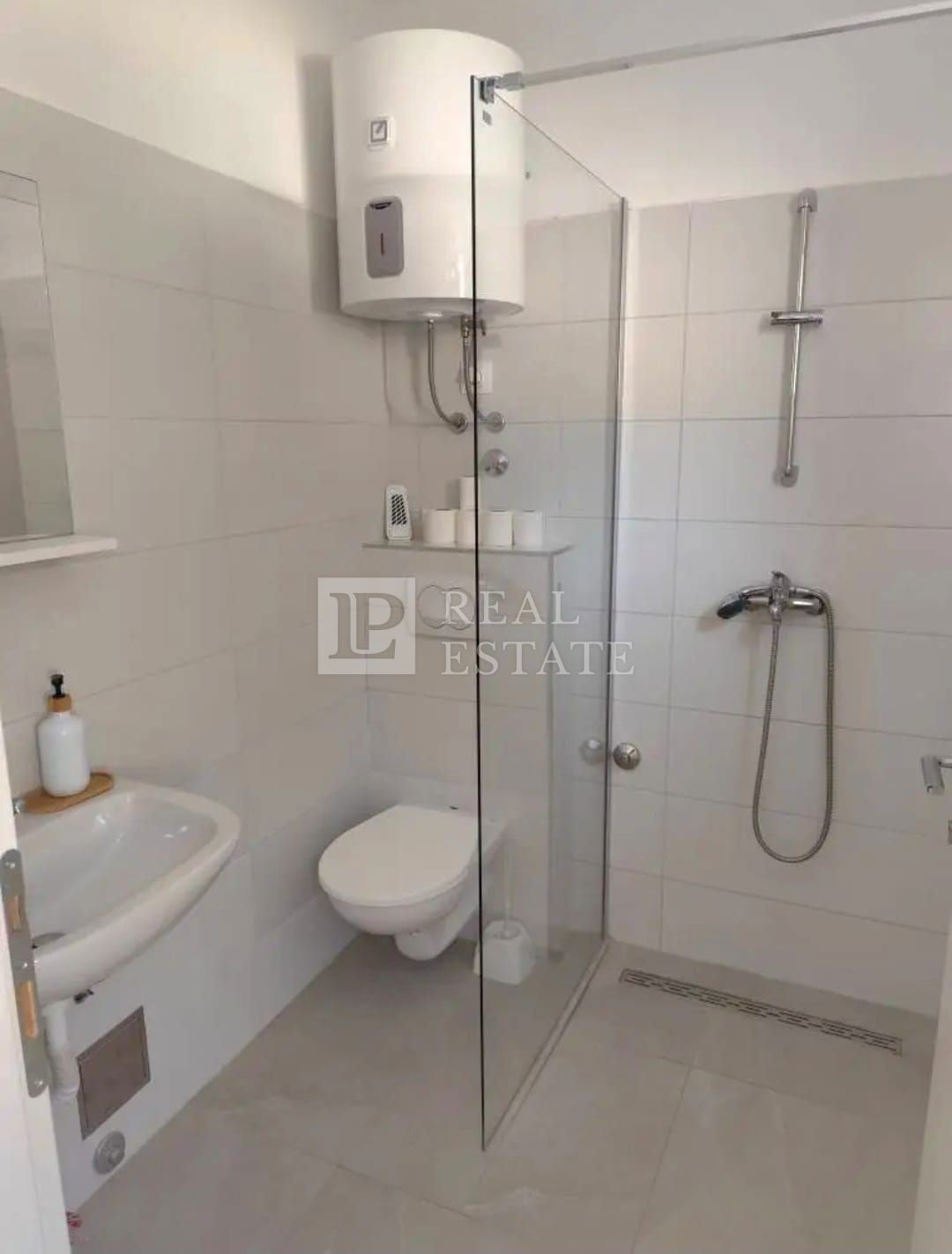 DRAMALJ - appartamento con una camera da letto con giardino privato di 97 m2