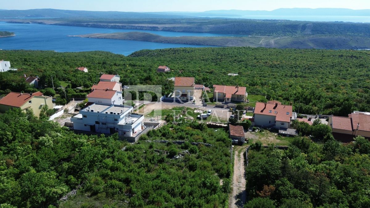 ŠMRIKA - terreno 