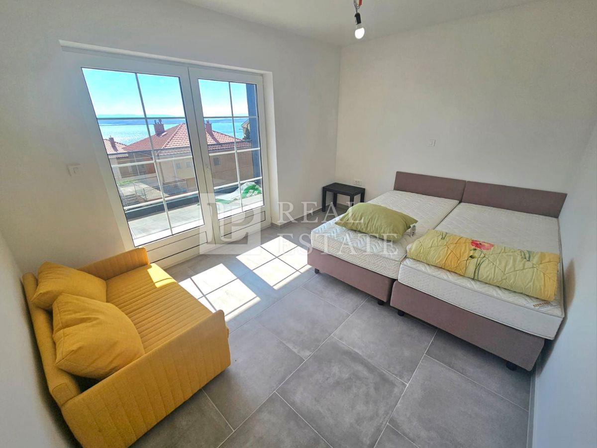 CRIKVENICA - appartamento trilocale con vista mare