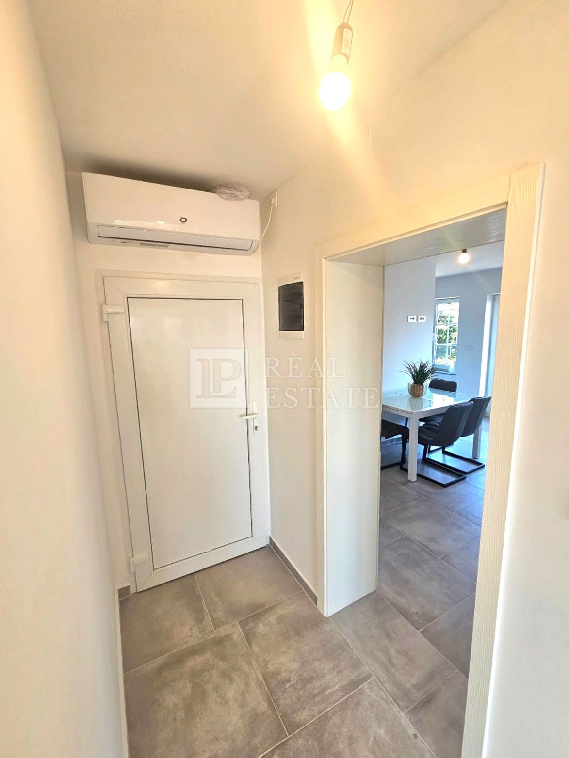 CRIKVENICA - appartamento trilocale con vista mare