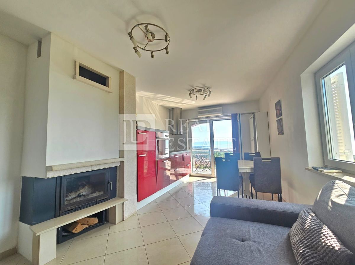 KRALJEVICA - appartamento duplex con vista panoramica sul mare