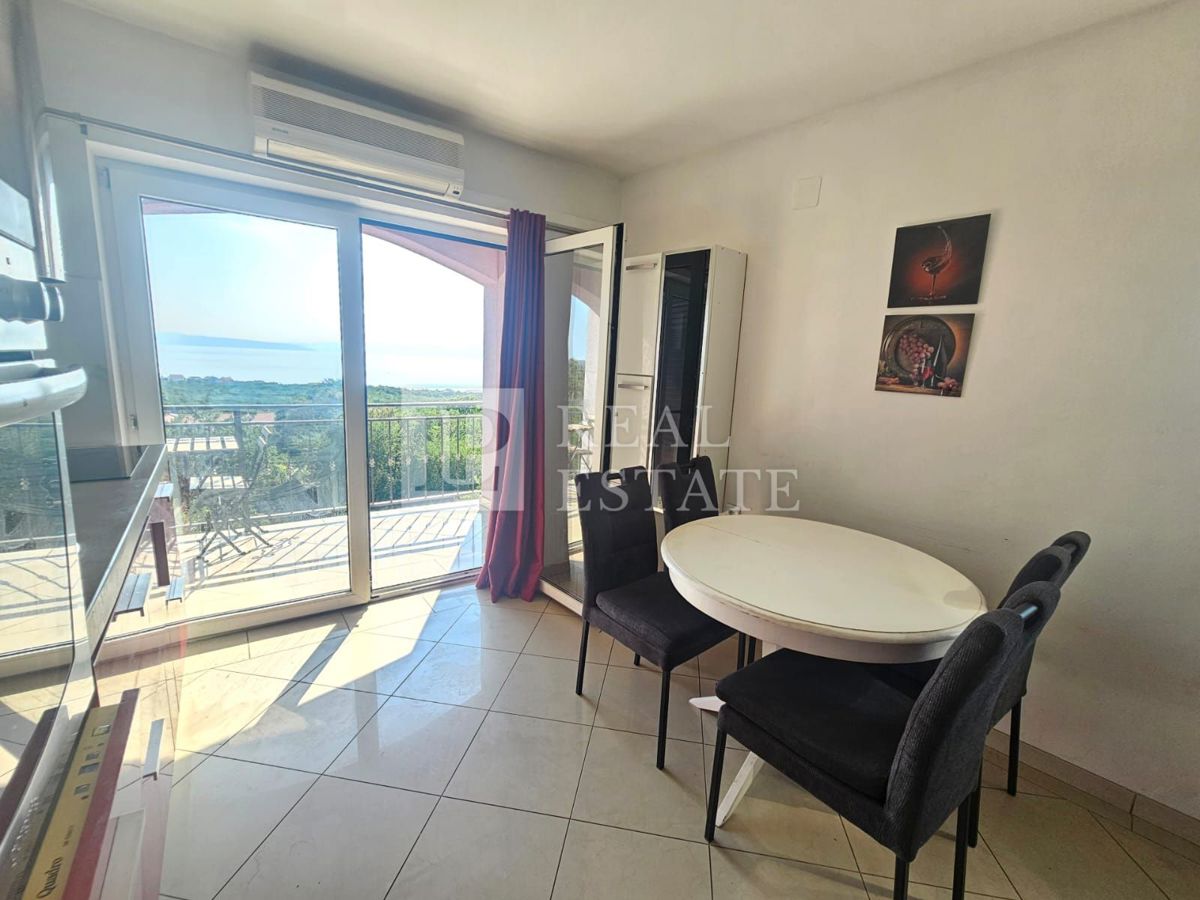 KRALJEVICA - appartamento duplex con vista panoramica sul mare