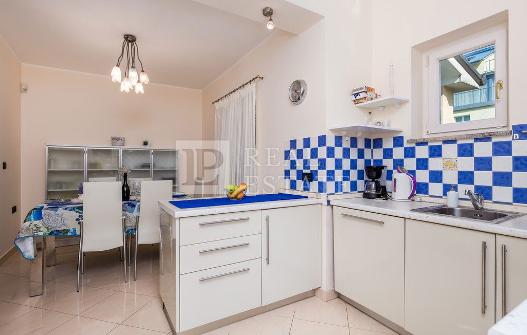 ŠMRIKA - casa indipendente con piscina