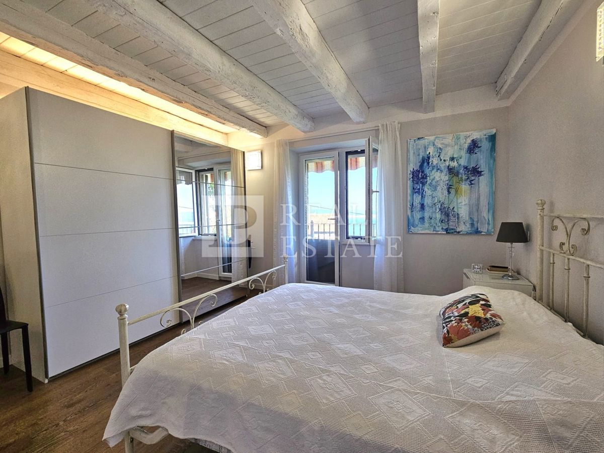 DRAMALJ - casa in pietra ristrutturata a 150 metri dal mare