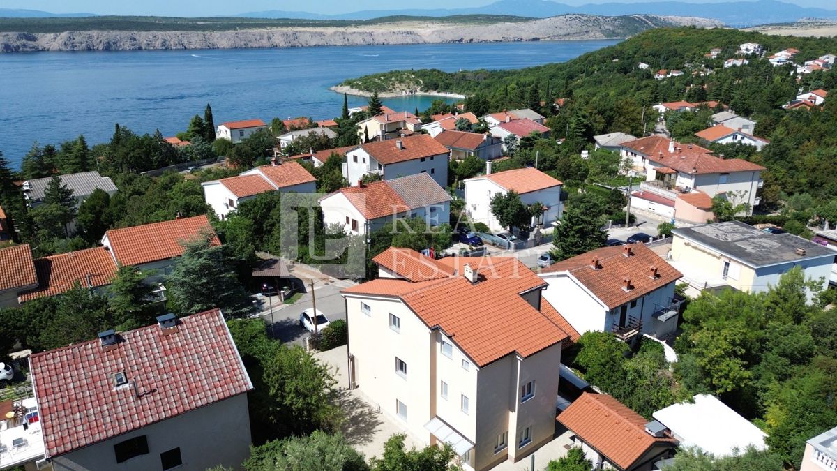 JADRANOVO - appartamento con garage, cucina estiva e taverna