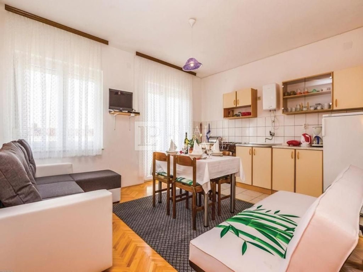 JADRANOVO - condominio con vista sul mare