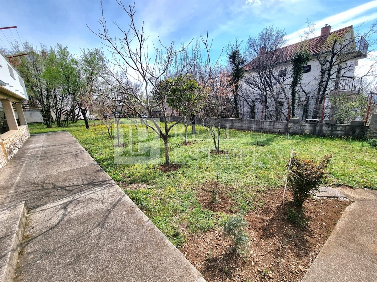 JADRANOVO - condominio con vista sul mare