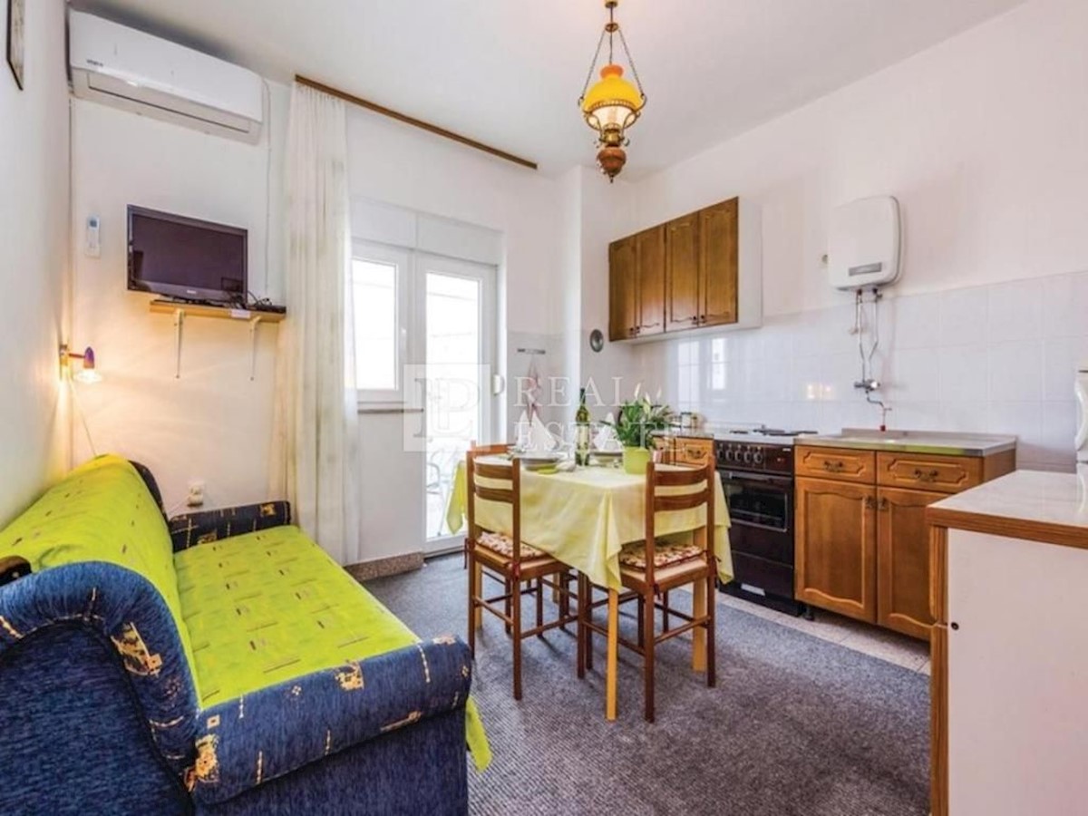 JADRANOVO - condominio con vista sul mare