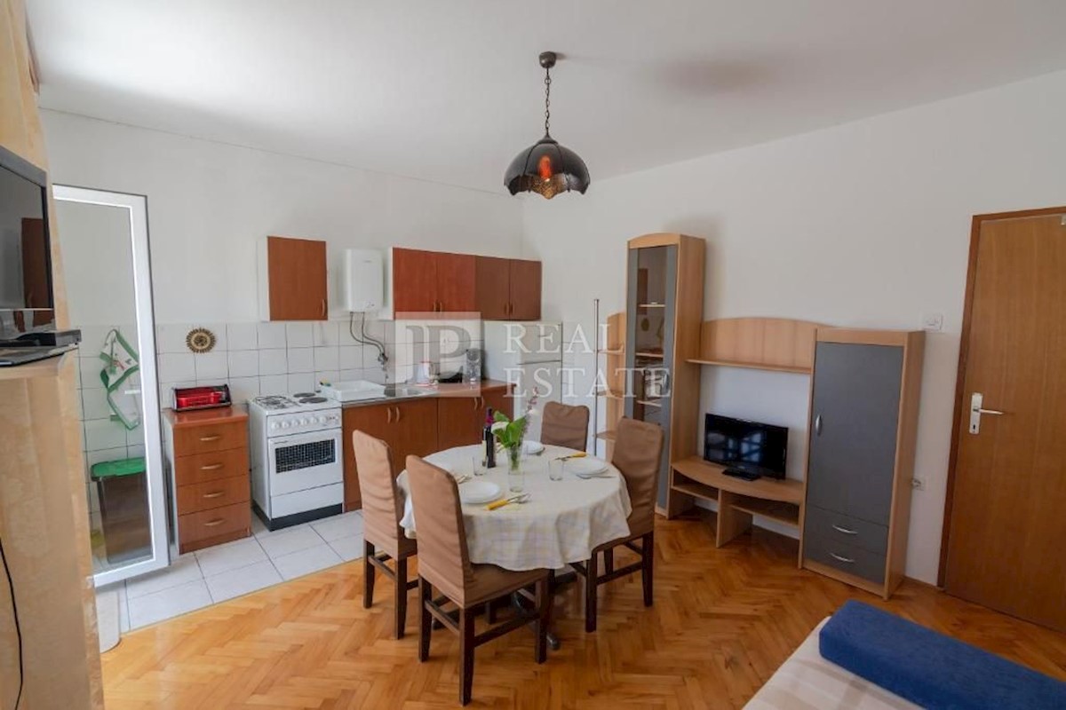 JADRANOVO - condominio con vista sul mare