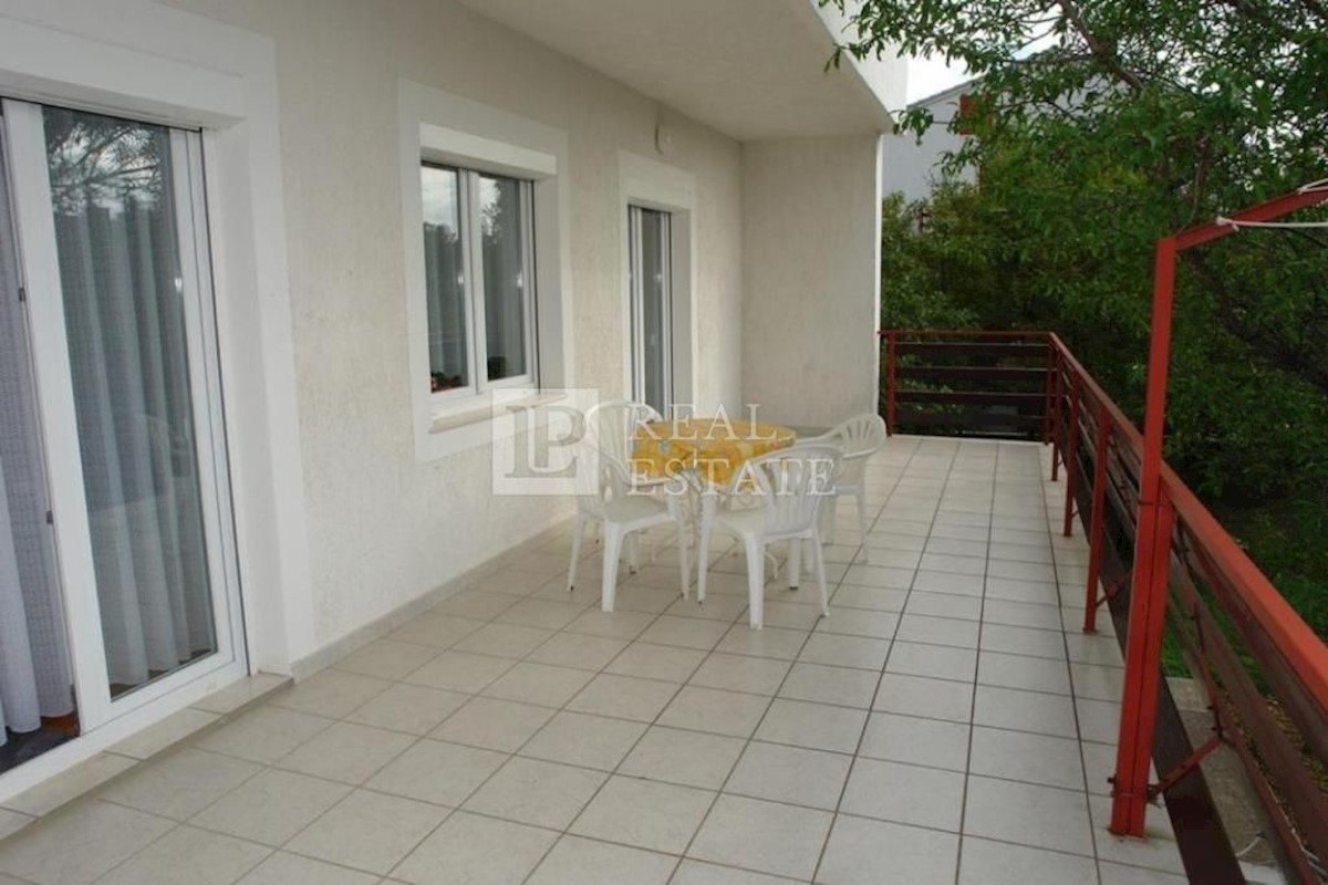 JADRANOVO - condominio con vista sul mare