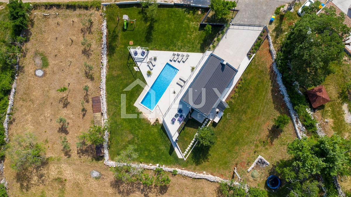SVETVINČENAT - villa con piscina
