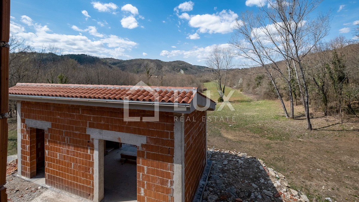 BUZET - villa su terreno 7297m2, nuova costruzione