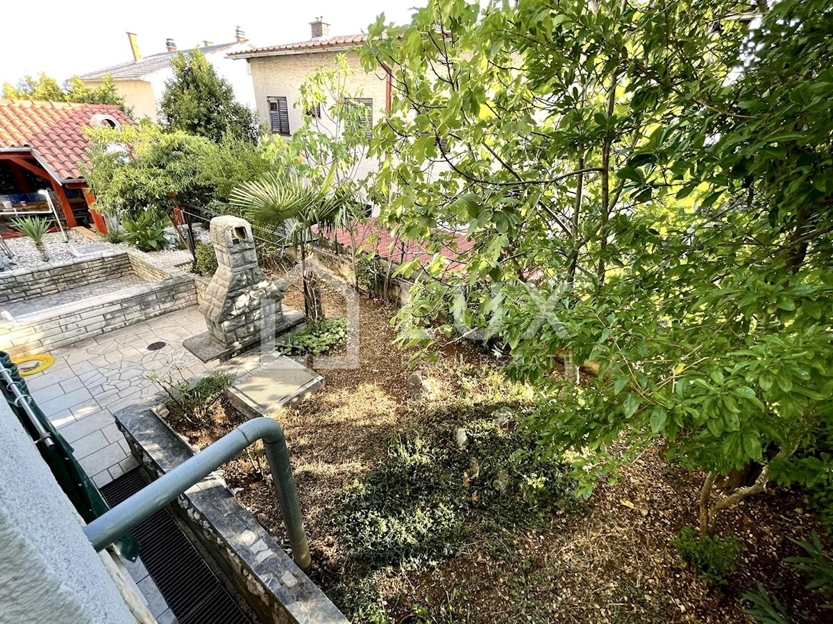 DRAMALJ - due appartamenti con giardino e parcheggio