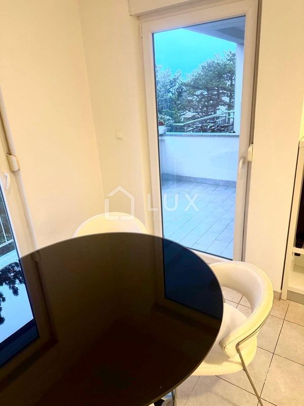 CRIKVENICA - appartamento 45m2, 1 camera da letto + soggiorno