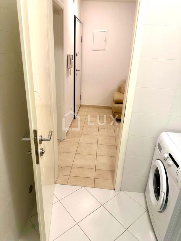 CRIKVENICA - appartamento 45m2, 1 camera da letto + soggiorno