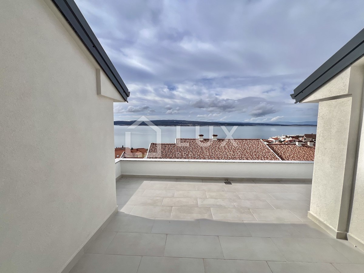 CRIKVENICA - attico 110m2, vista mare