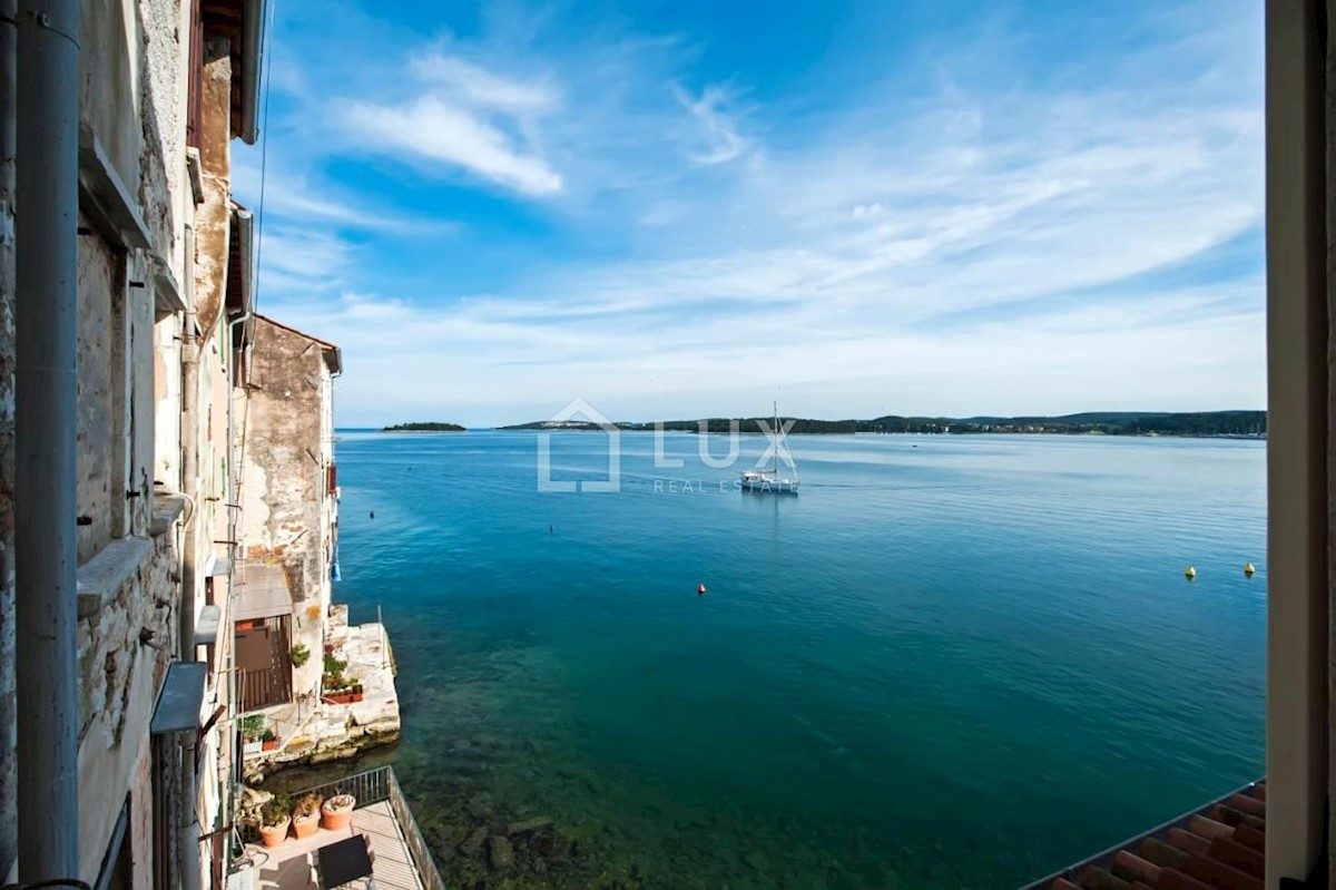 ROVINJ - appartamento 100m2, centro storico