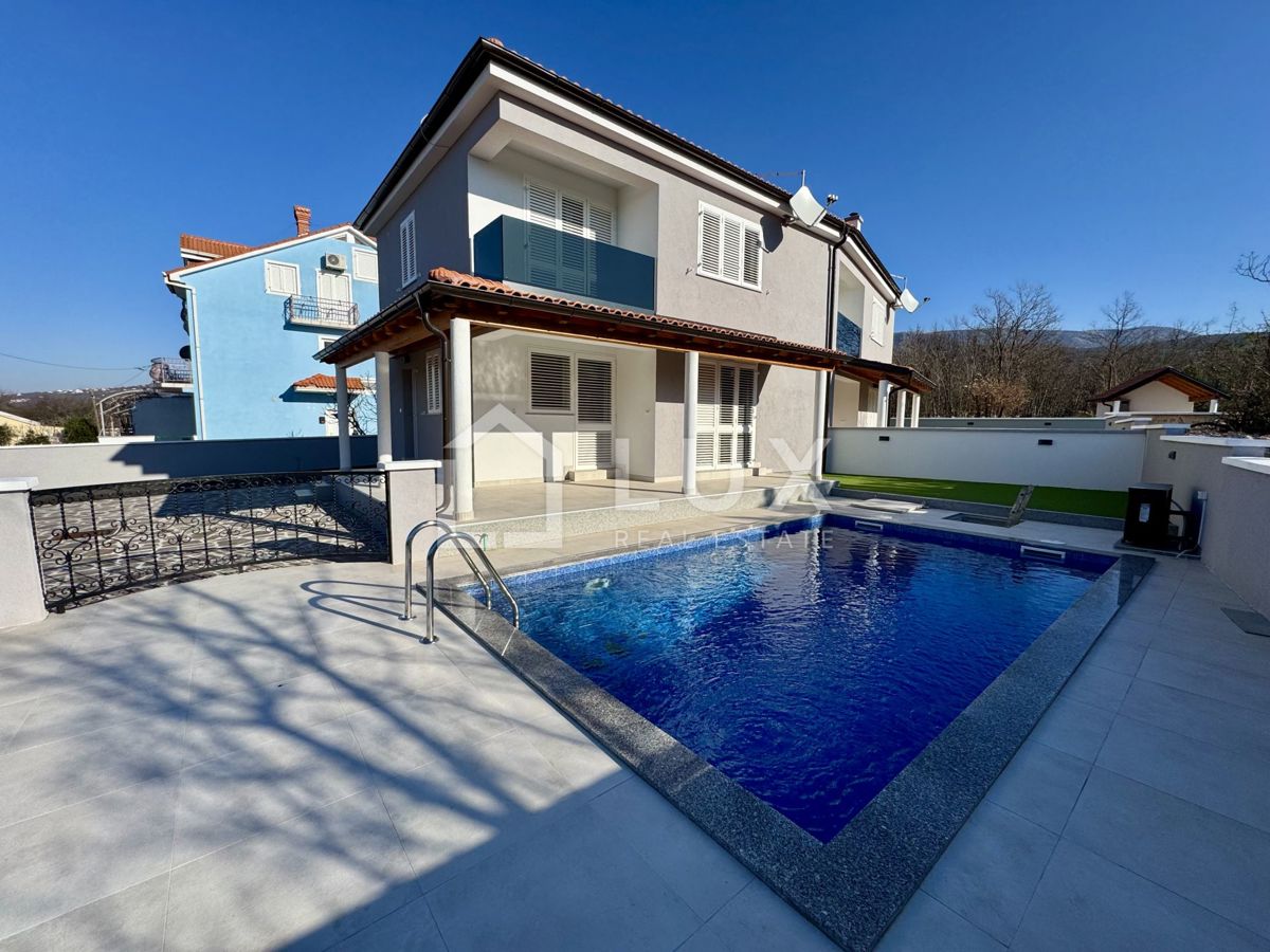 JADRANOVO - casa bifamiliare con piscina