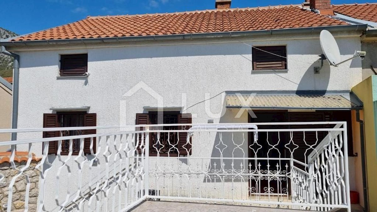 BRIBIR - casa 125m2 con cortile recintato