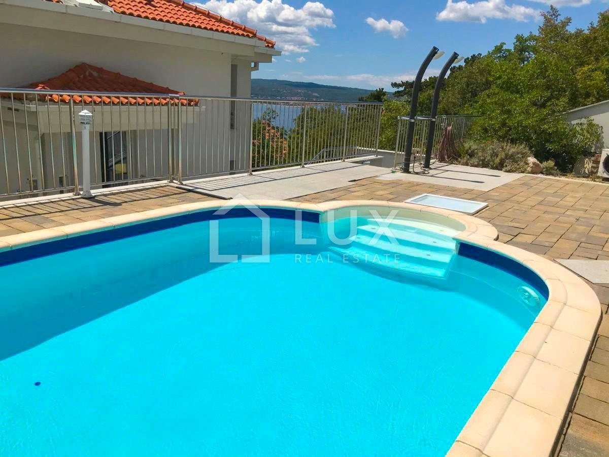 CRIKVENICA - penthouse 100m2 con piscina