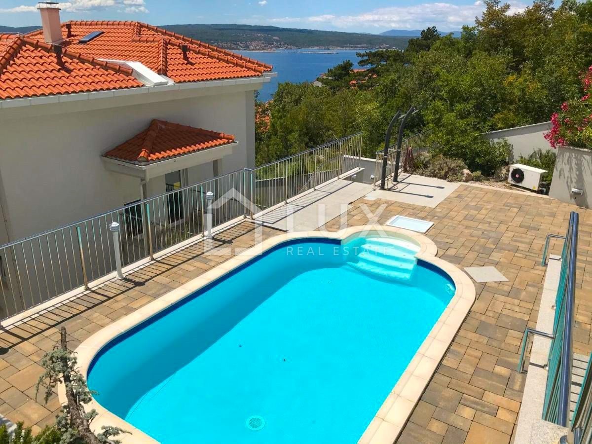 CRIKVENICA - penthouse 100m2 con piscina