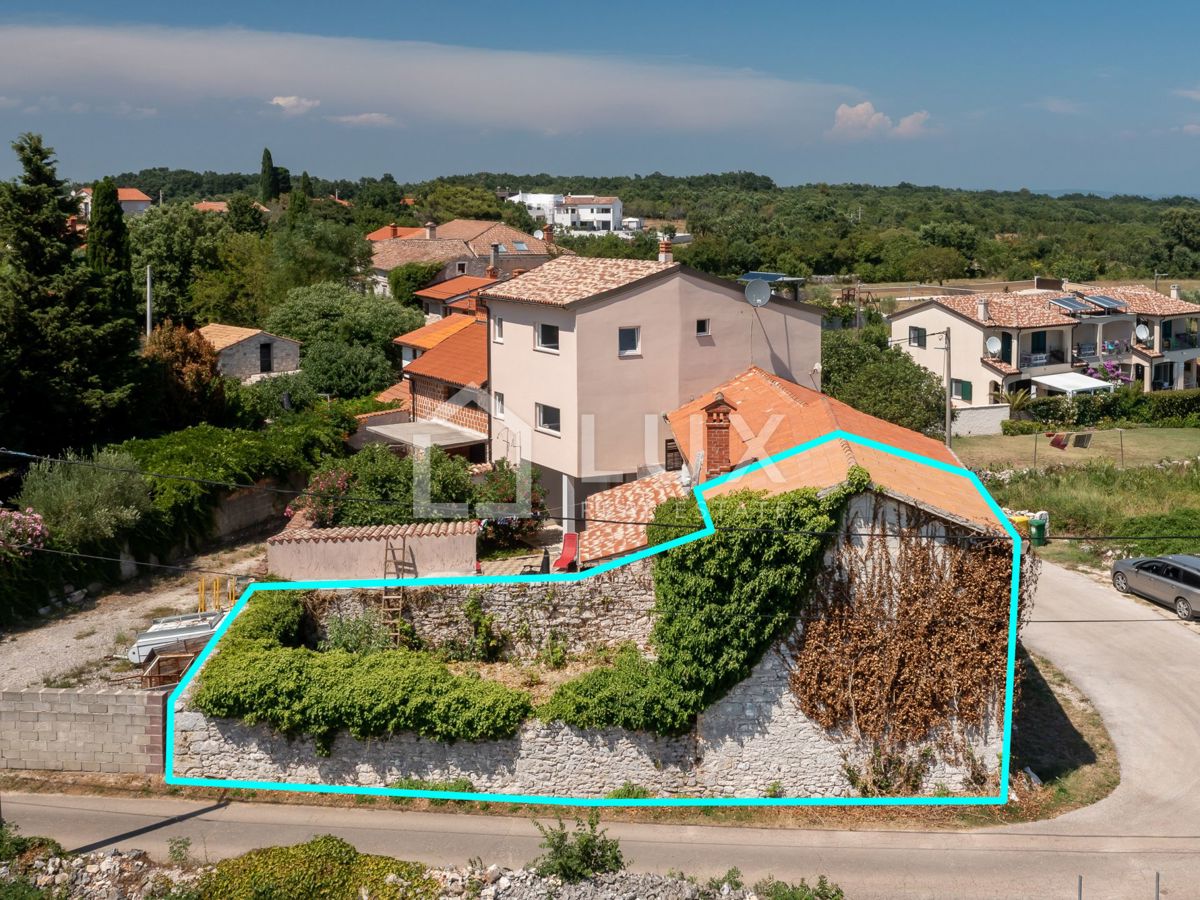 MARČANA, KRNICA - casa in pietra da ristrutturare