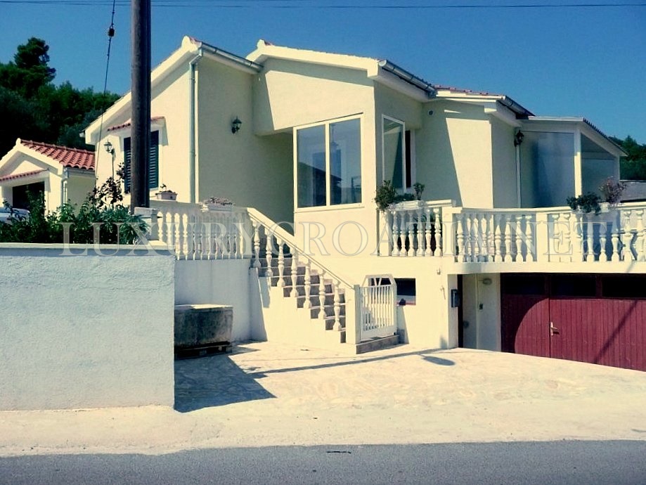 CASA IN VENDITA IN VELA LUKA KORCULA ISLAND