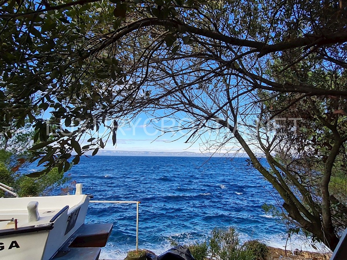 Korcula seafront land for sale