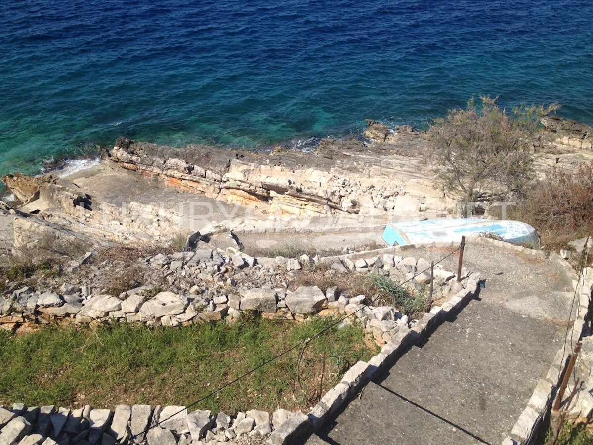 Korcula seafront land for sale