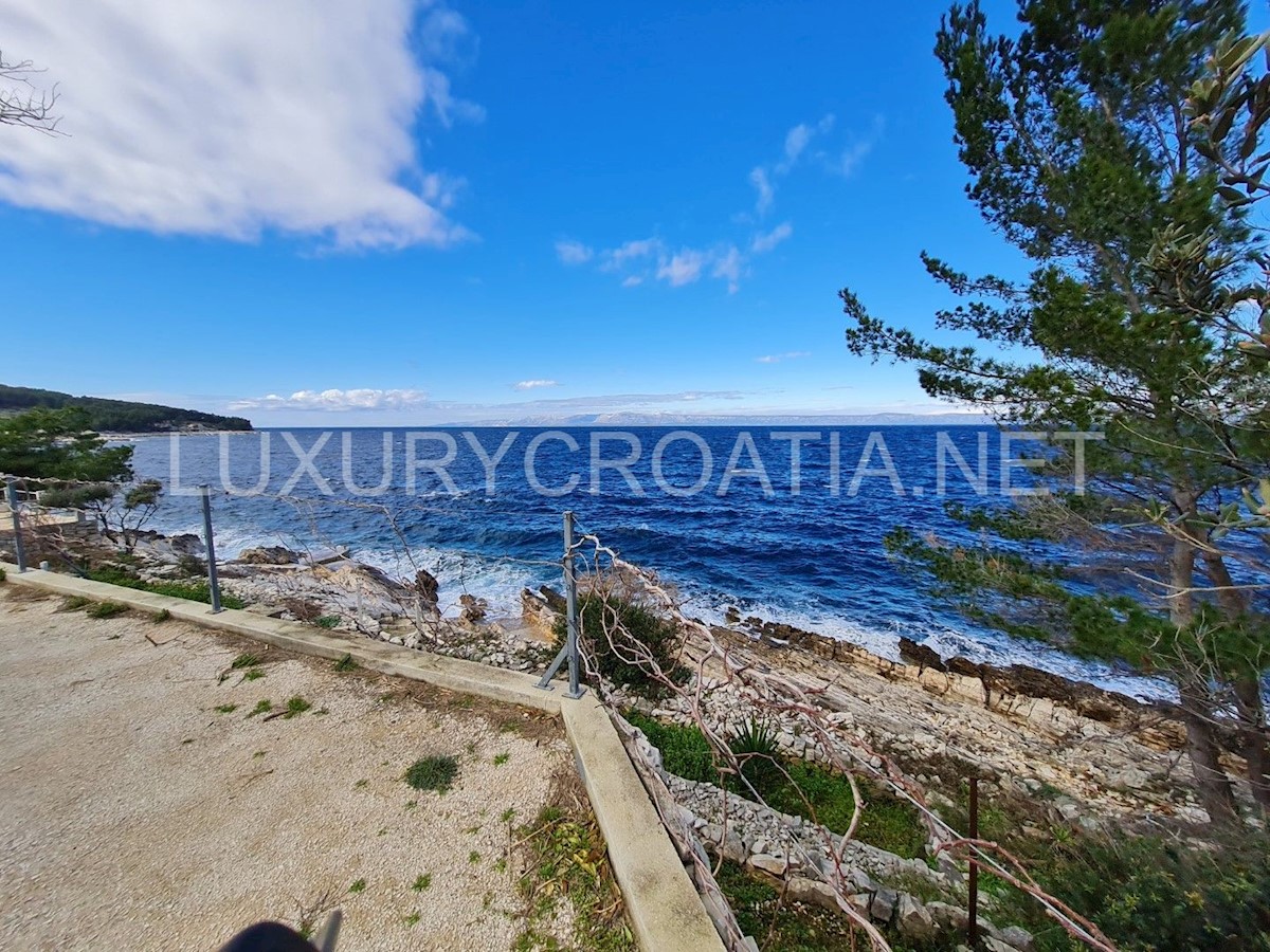 Korcula seafront land for sale