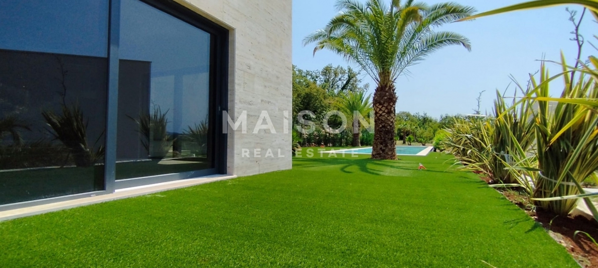 Isola di Krk, Malinska, villa di lusso all'interno di un resort con vista mare