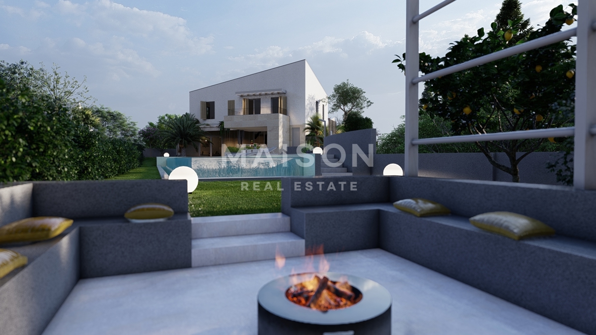 Isola di Krk, Malinska, villa di lusso all'interno di un resort con vista mare