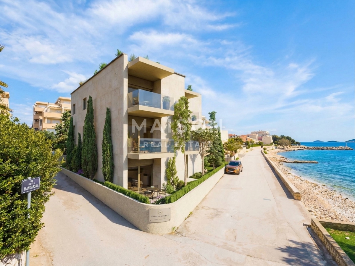 Mandre – Appartamento in Nuova Costruzione, Prima Fila sul Mare S8