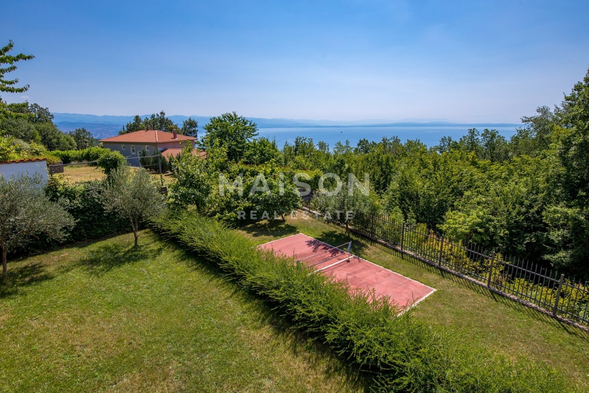 Villa Veprinac, Opatija - Okolica, 270m2