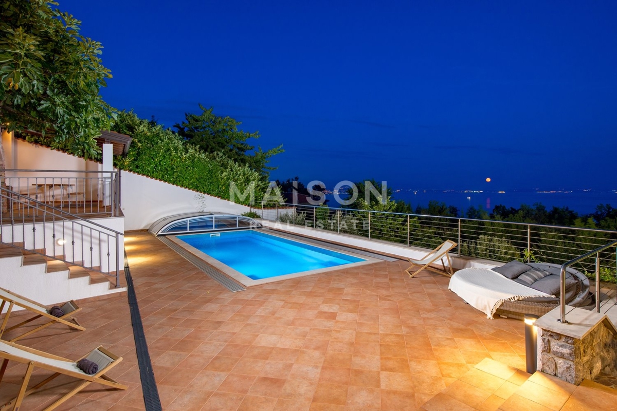 Villa Veprinac, Opatija - Okolica, 270m2